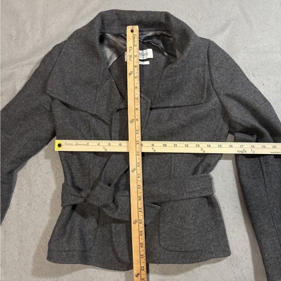 SOLD - Picture 3 of 4